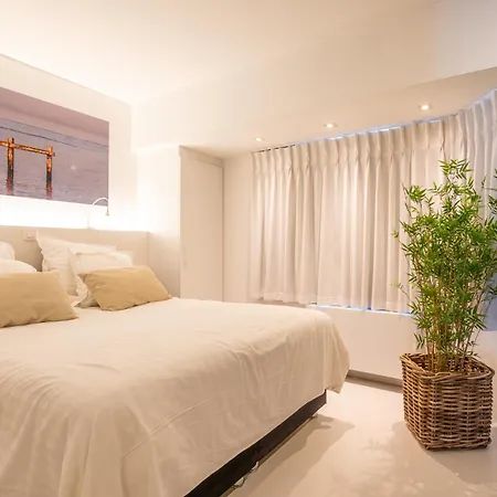 Eliza - Luxurious With Stunning Sea Views *