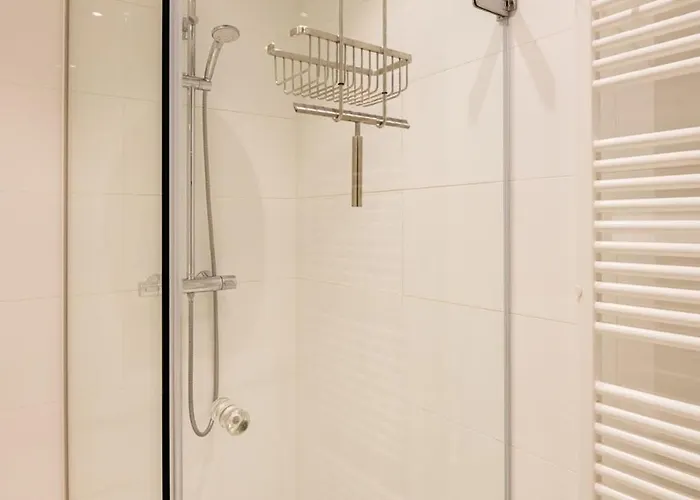 Eliza - Luxurious With Stunning Sea Views 奥斯滕德