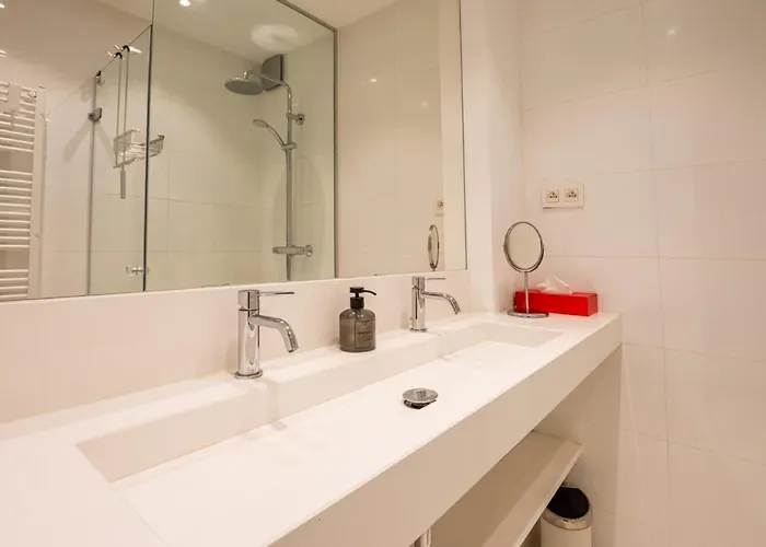 Eliza - Luxurious With Stunning Sea Views