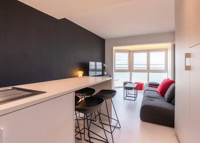 Eliza - Luxurious With Stunning Sea Views Lägenhet *