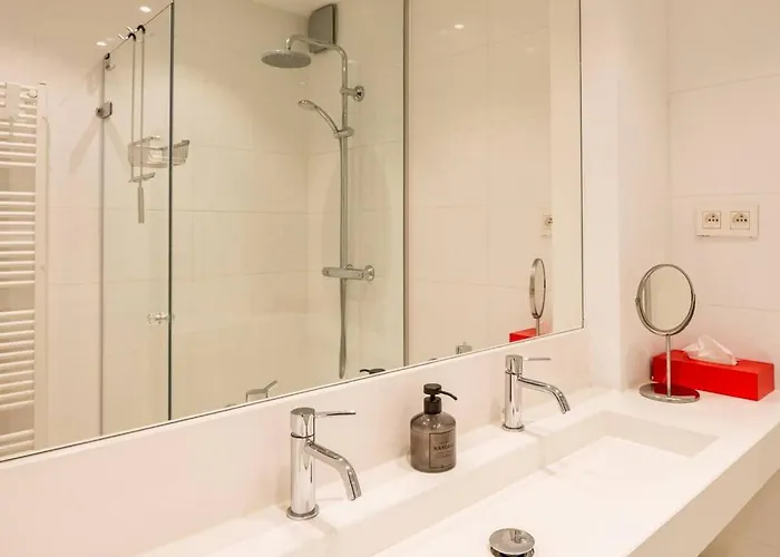 Eliza - Luxurious With Stunning Sea Views